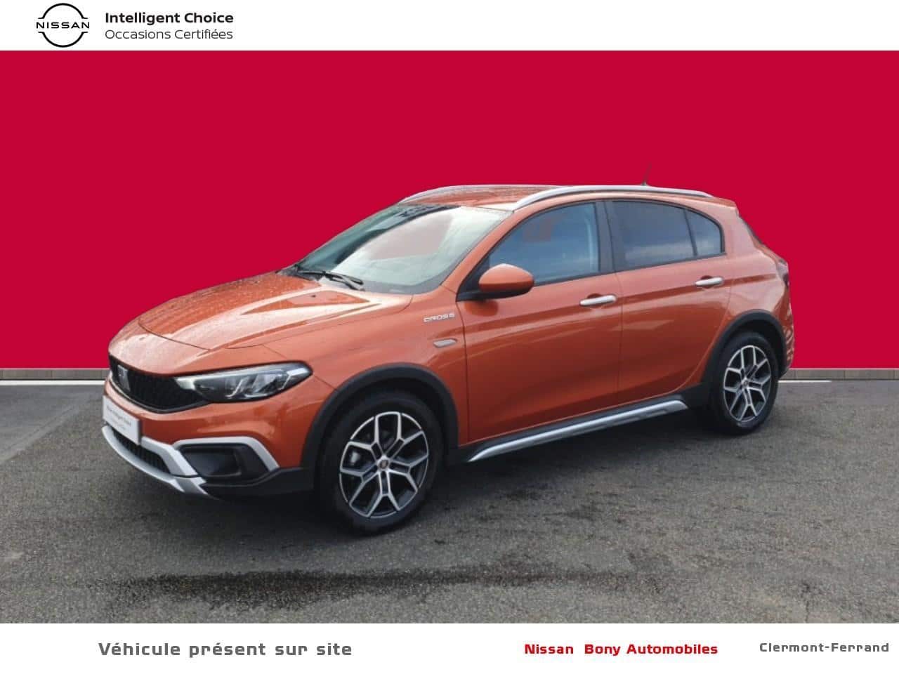 Fiat Tipo  CROSS 5 PORTES 1.5 FIREFLY TURBO 130 CH S&S DCT7 HYBRID (RED)